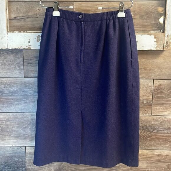 E.H. Woods Wool Blend Pencil Skirt, Vintage, Size 14, Dark Purple - Picture 2 of 11